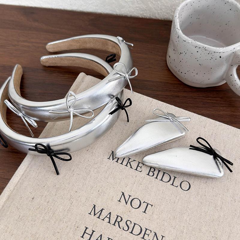 Bandeau Cuir Noeud Argenté