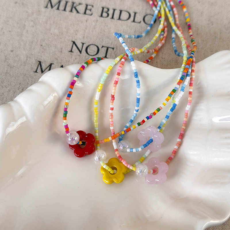 Colar Gargantilha Flores com Miçangas