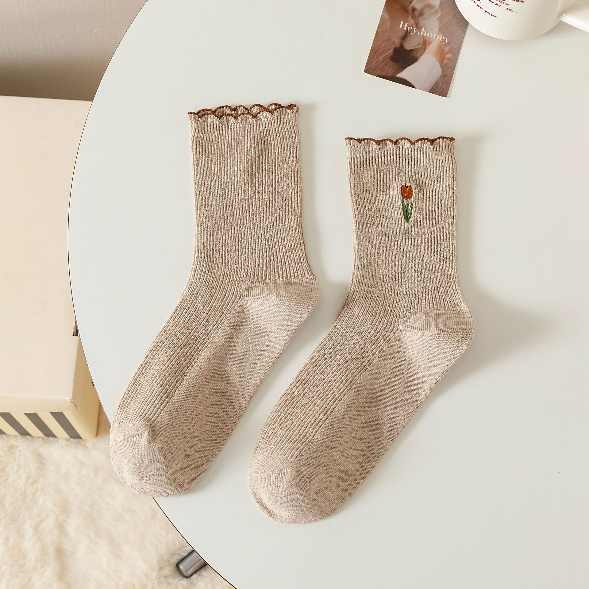 Meias Femininas de Cano Médio
