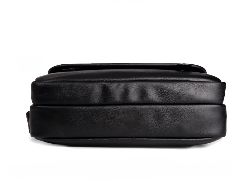 メンズクロスボディバッグ