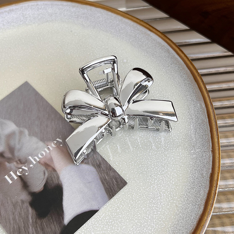 Metalowa Spinka do Włosów z Kokardą