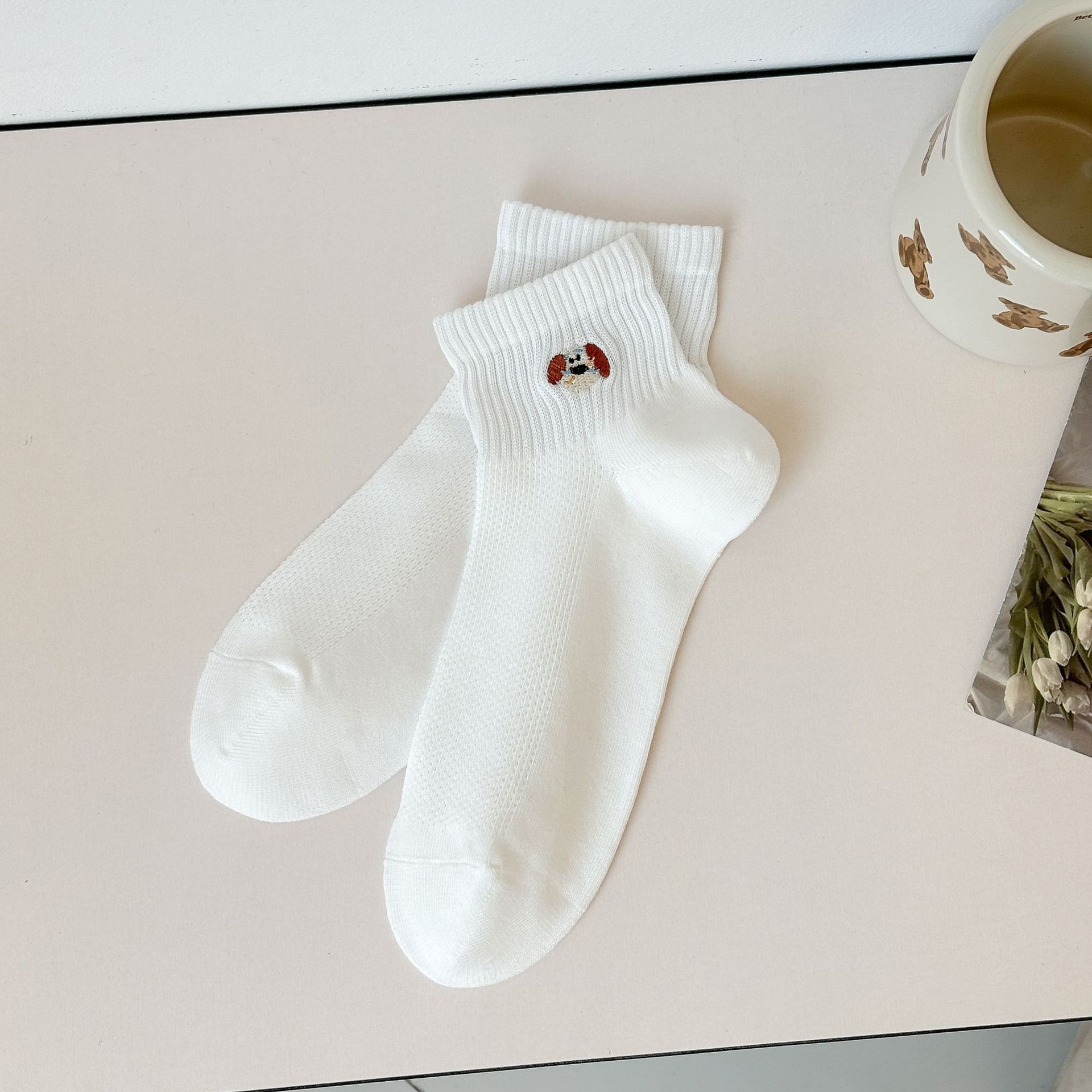 Αόρατες Κάλτσες Γυναικών με Κέντημα Σκύλου