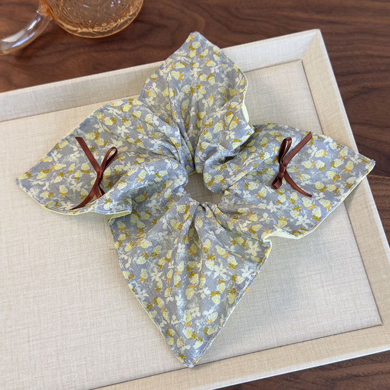 Wintageowe Zielone Kwiatowe Opaski