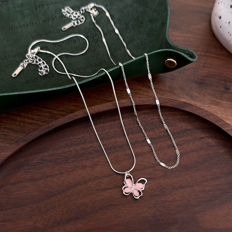 Pembe Kelebek İnci Çift Katmanlı Choker Kolye