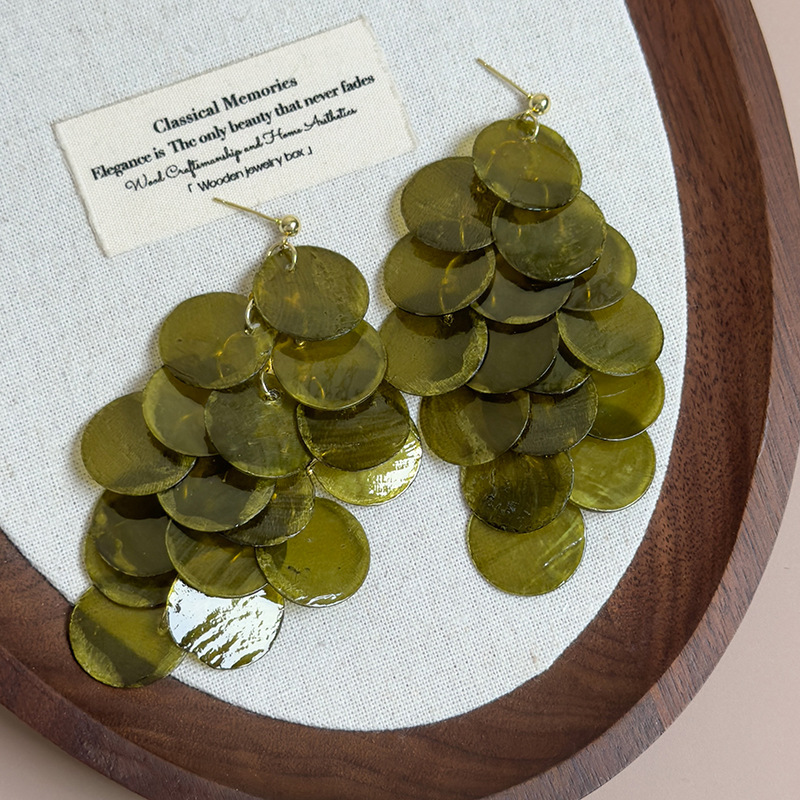 조개 술 귀걸이