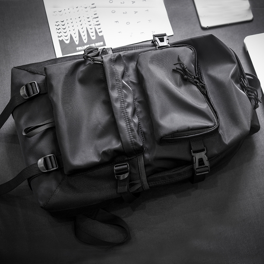 男性用大容量バックパック