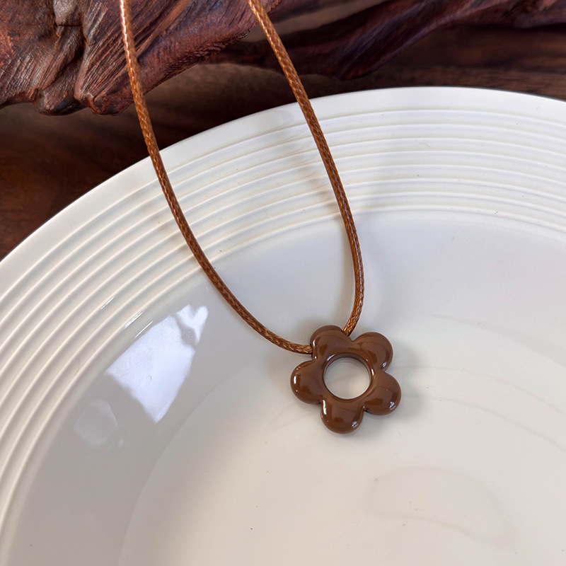 Flower Wax Rope Necklace