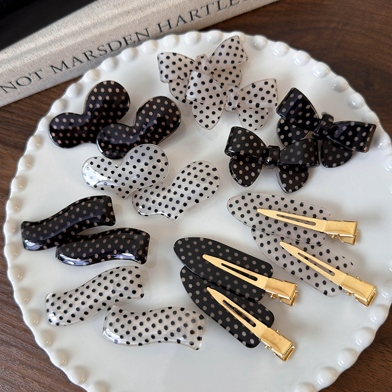 Horquillas con Lazo de Puntos