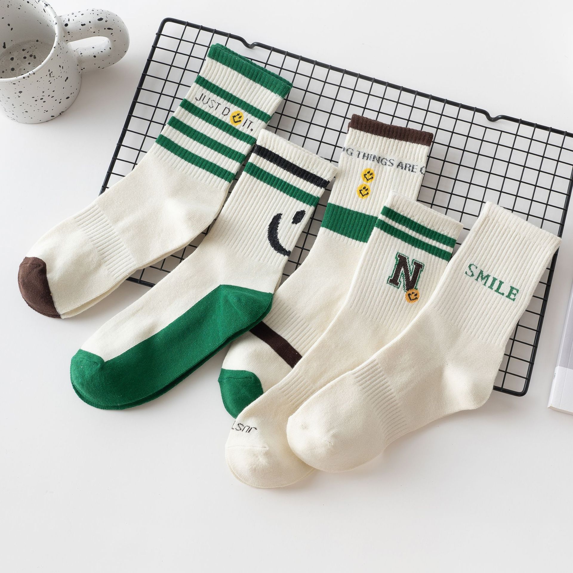 ถุงเท้าผู้หญิง Mid-Calf