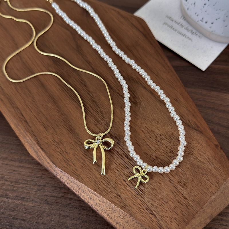 Imitation Pearl Bow Necklace Set