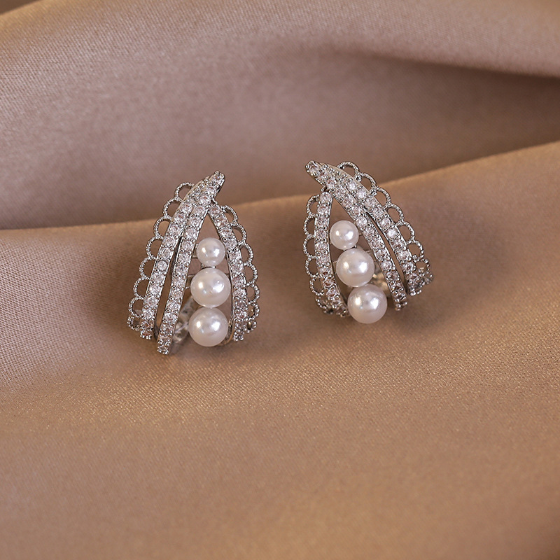 Pearl Earrings