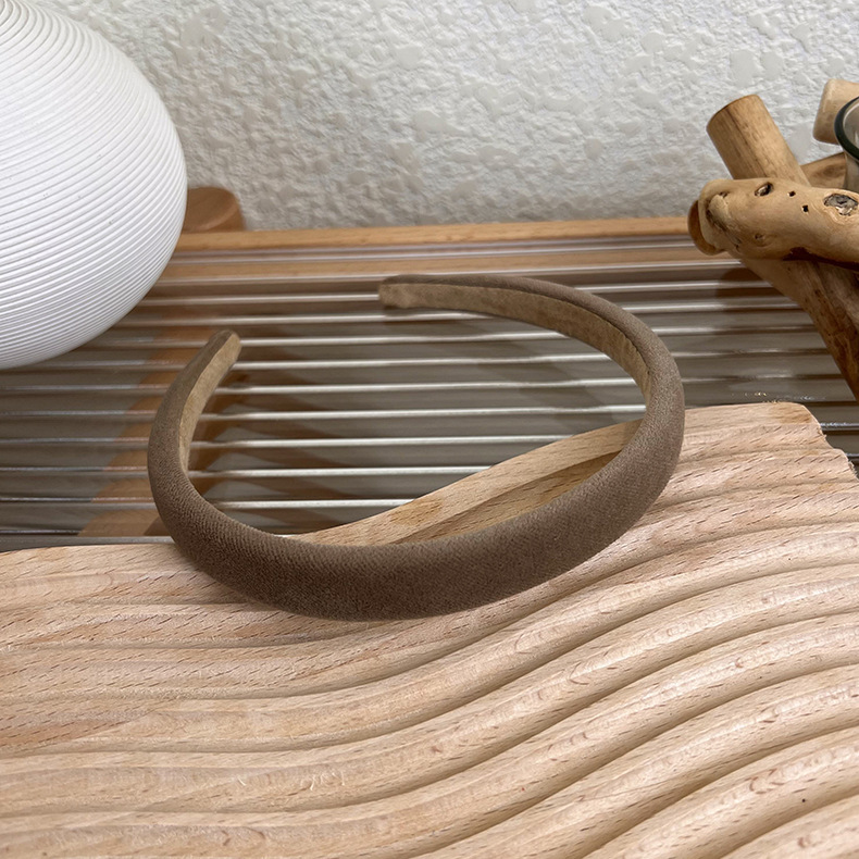 Diadema Fina de Terciopelo Vintage