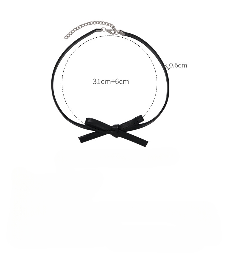 Шкіряний чокер з бантом