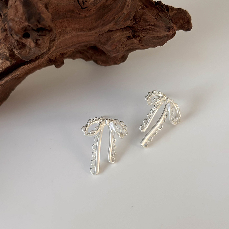 Серьги с Полым Бантом