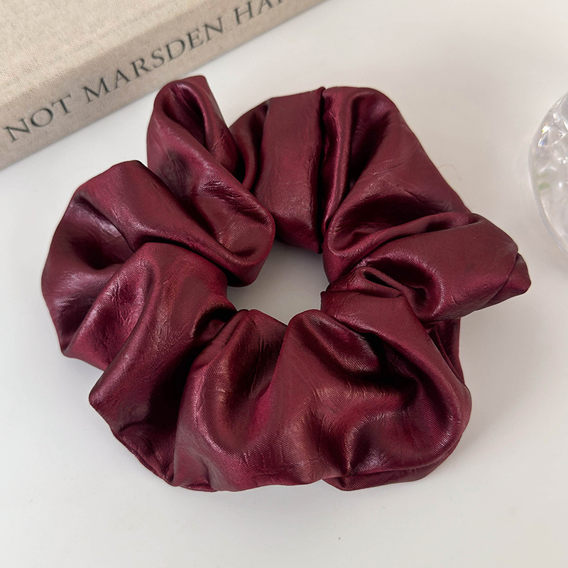 Ac de Păr și Scrunchy din Piele Ecru Înaltă