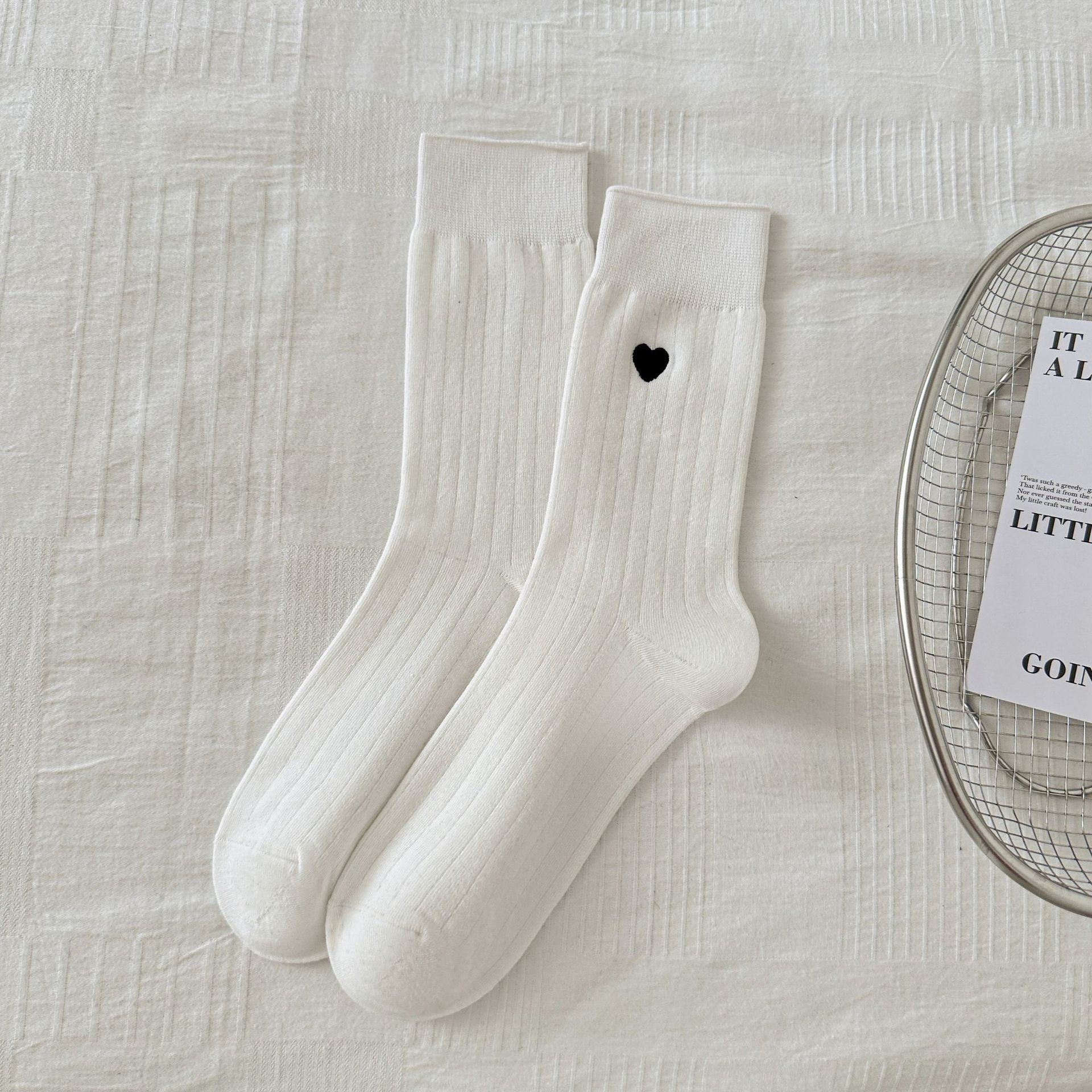 Meias de Coração Bordado