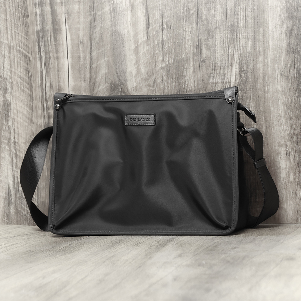 Borsa a tracolla in tessuto Oxford