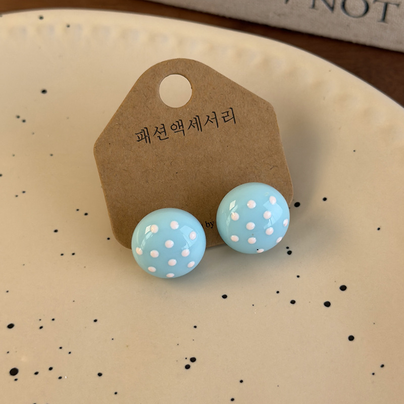 버섯 스터드 귀걸이