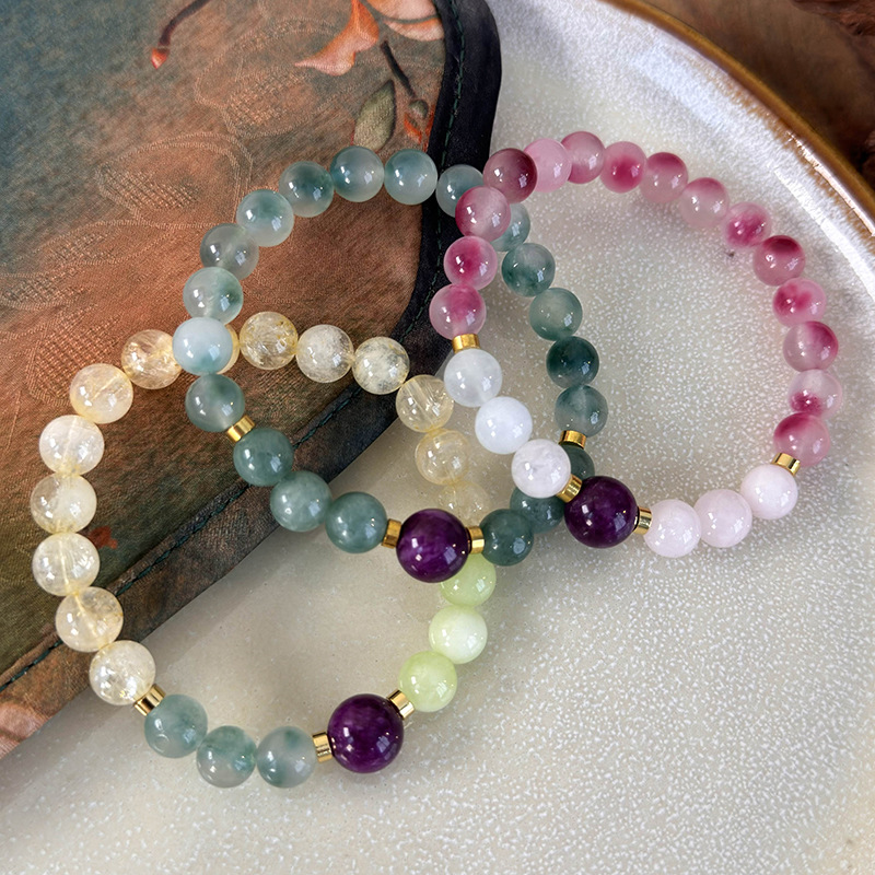 سوار خرز بأحجار ملونة