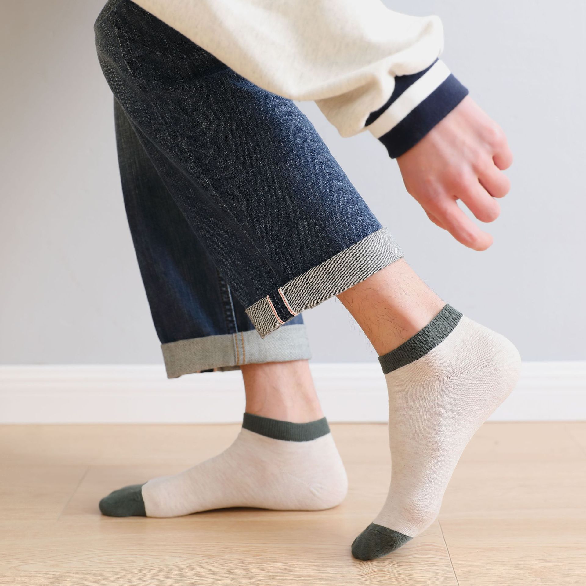 Color Block Loaf Socks