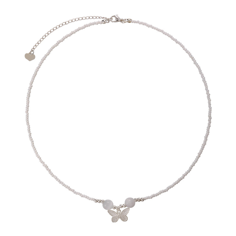 Kalung Kupu-Kupu Manik Putih