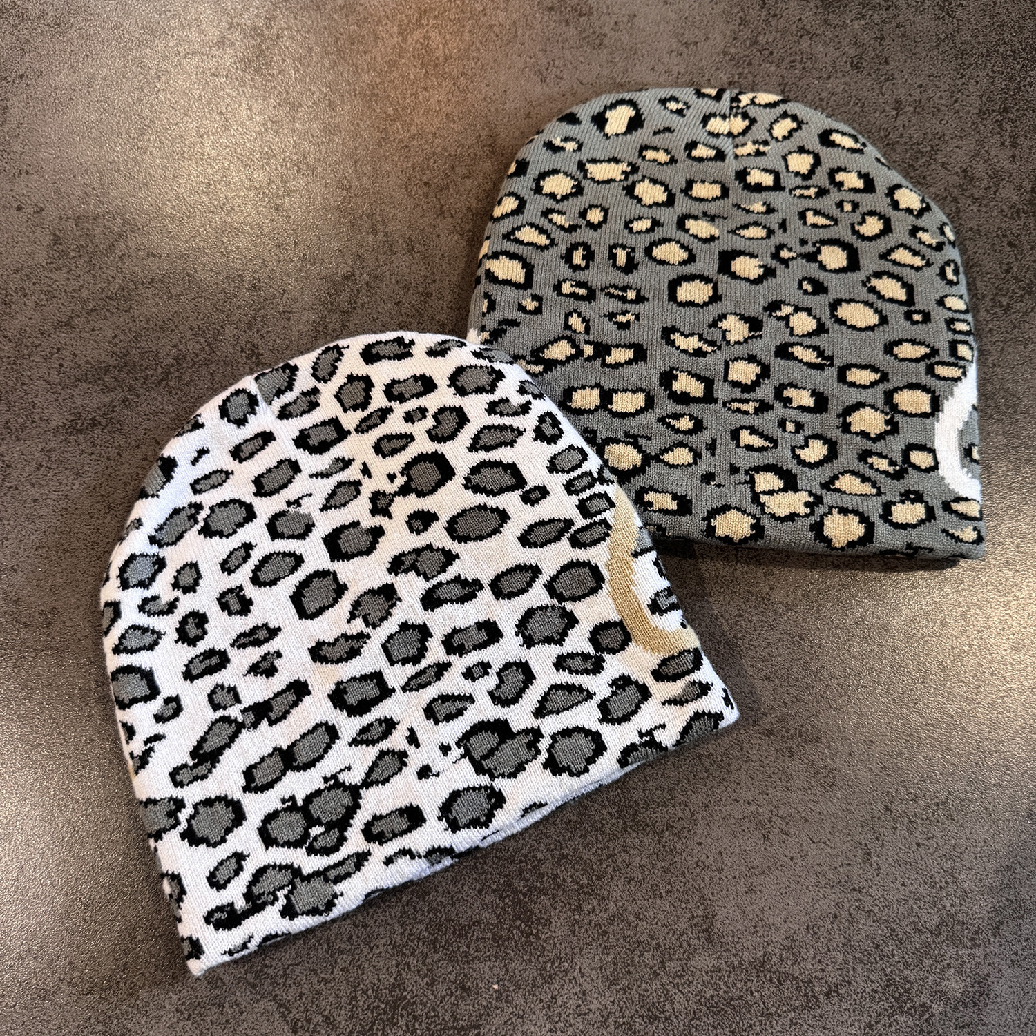 Gorro de Malha Jacquard Estampado Leopardo
