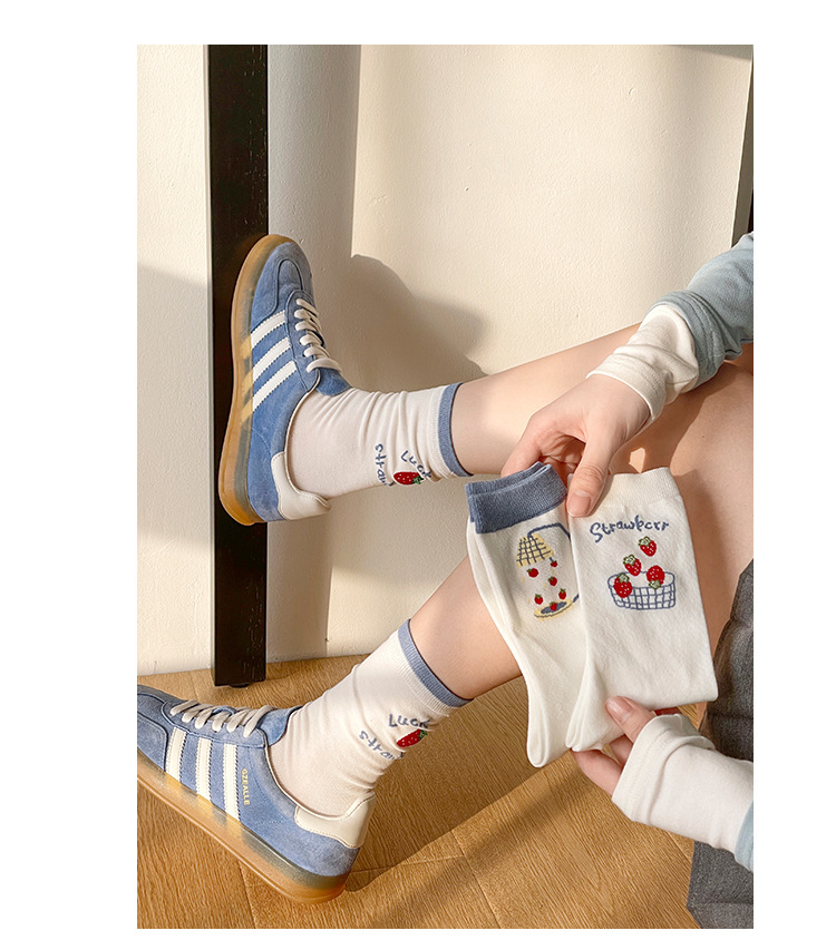 Meias com Estampa de Morango