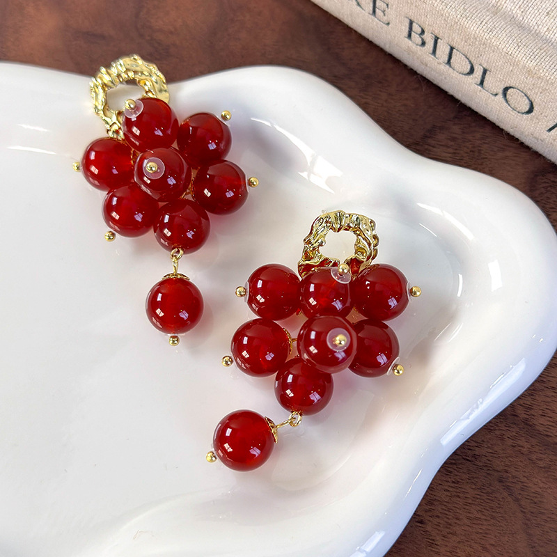 Anting Tassel Manik Merah