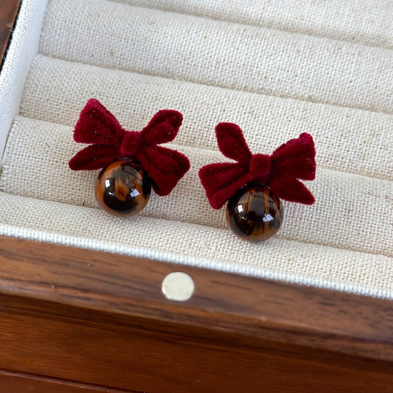 중국 뱀 별자리 귀걸이