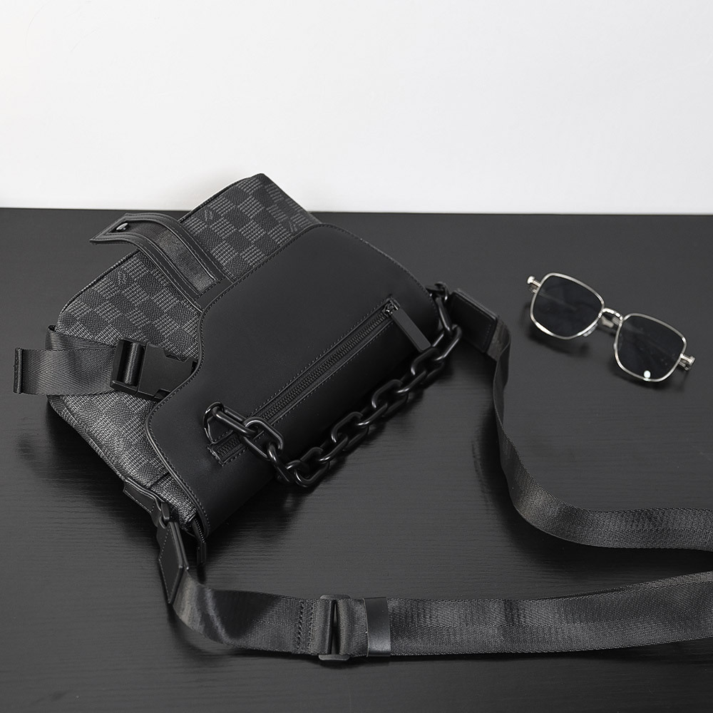 メンズチェック柄クロスボディバッグ