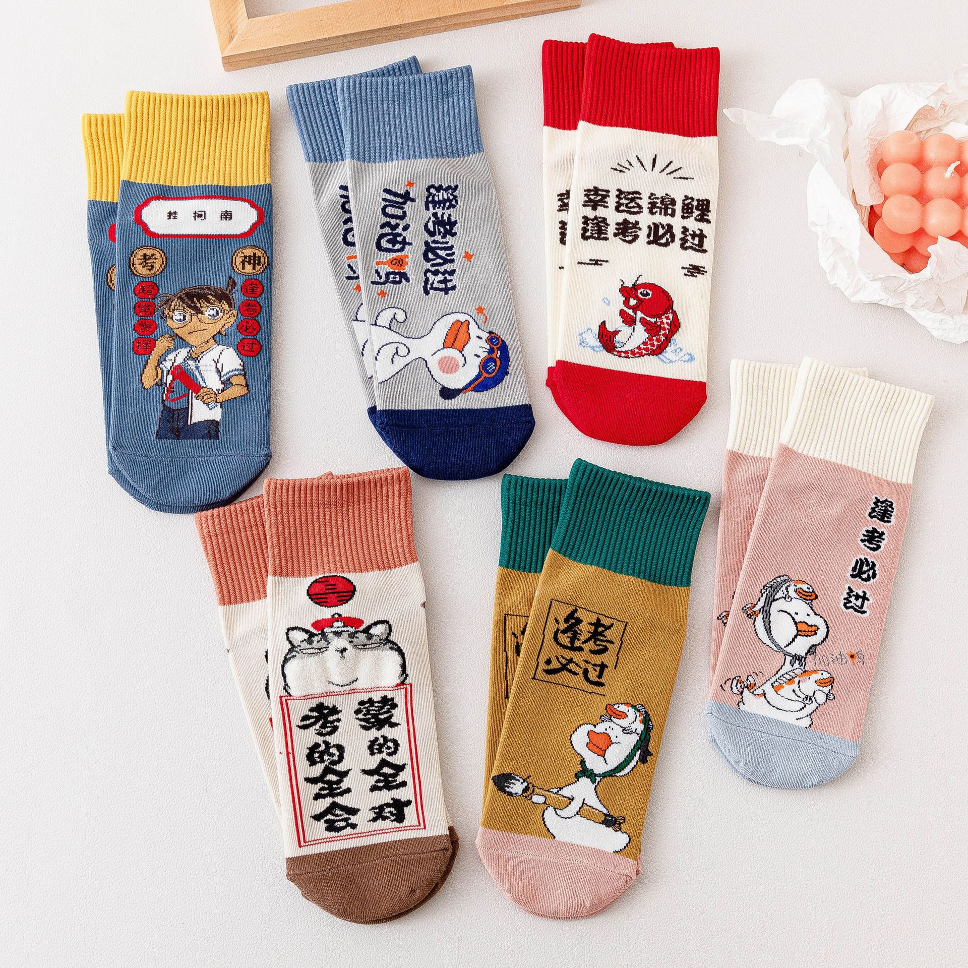 Meias Mid-Calf de Anime para Mulher