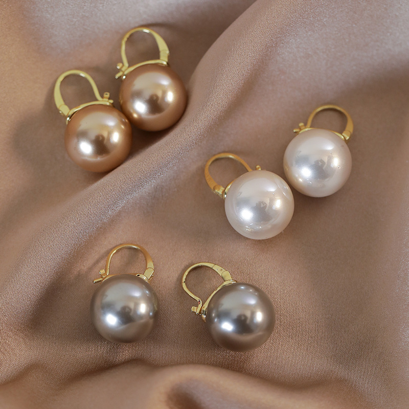 Pearl Earrings
