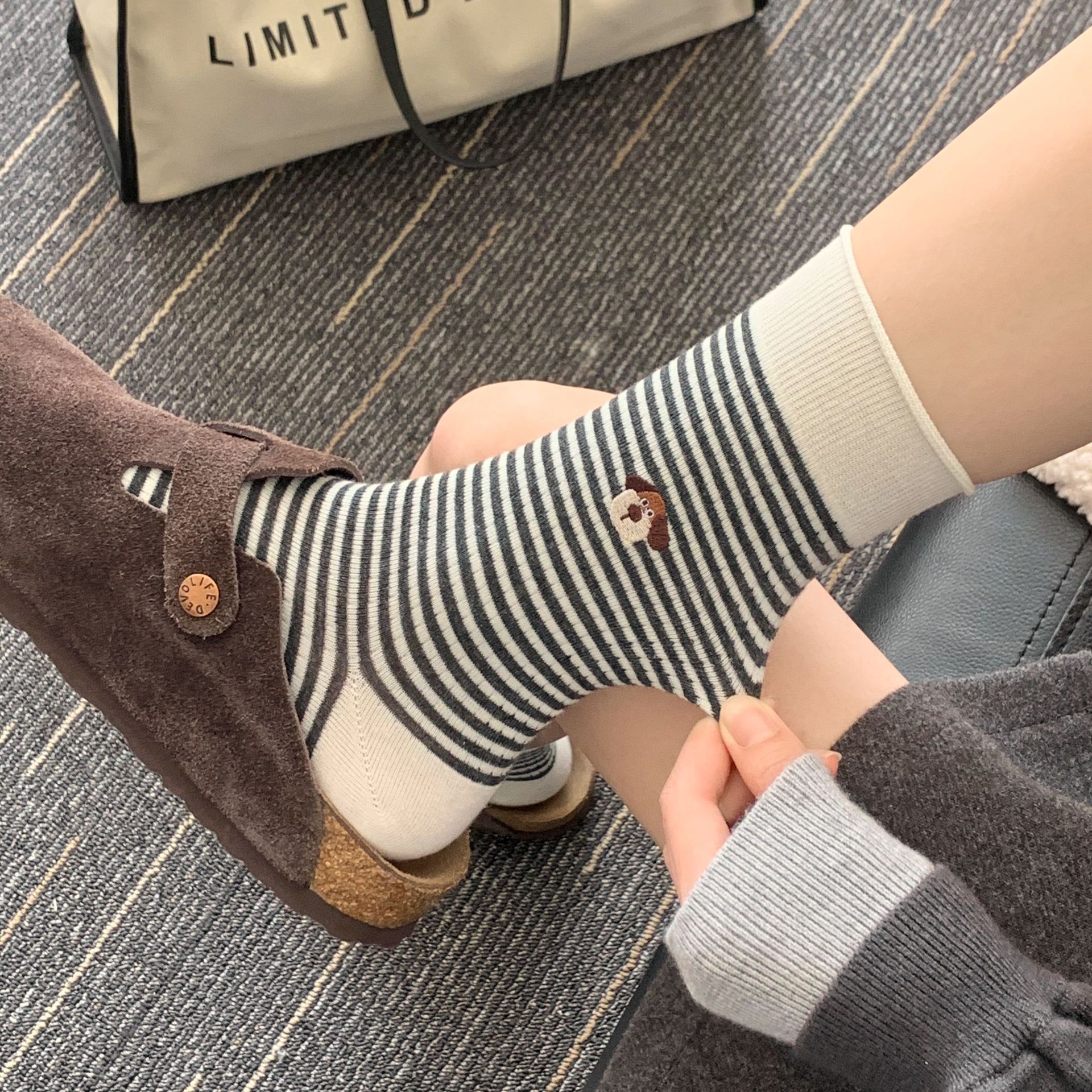 Meias de algodão bordadas com cachorro