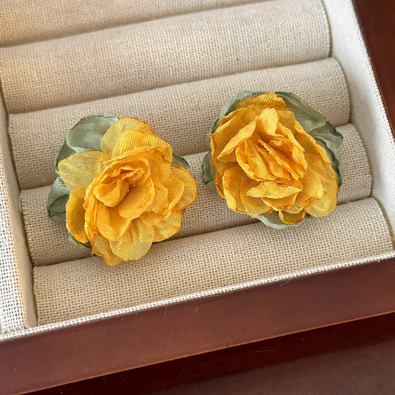 메쉬 플라워 이어링