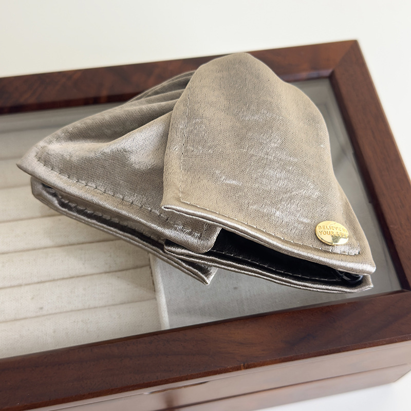 Agrafă de Păr Triunghiulară