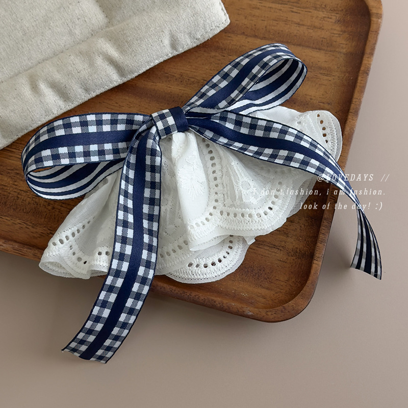 Agrafă de păr în carouri cu fundă