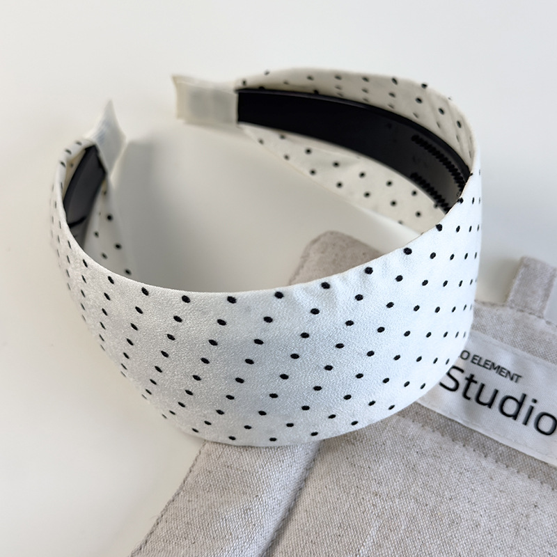 Diadema Ancha con Puntos y Flores