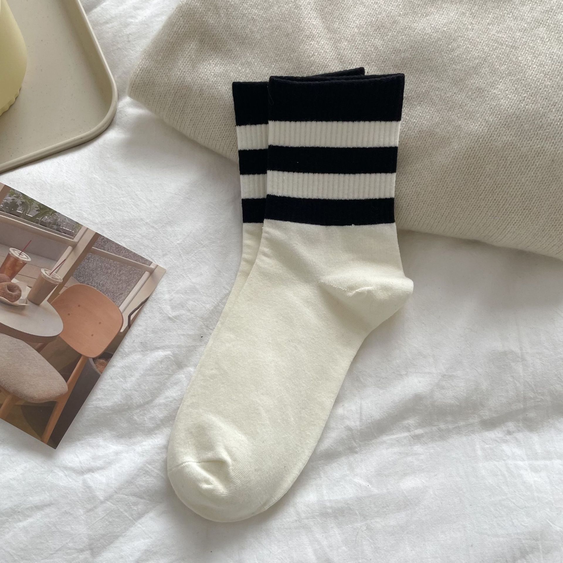 Meias Mid-Calf com Bloco de Cor para Mulheres