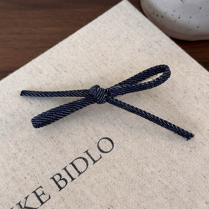 Заколки для волос с бантом из голубого денима