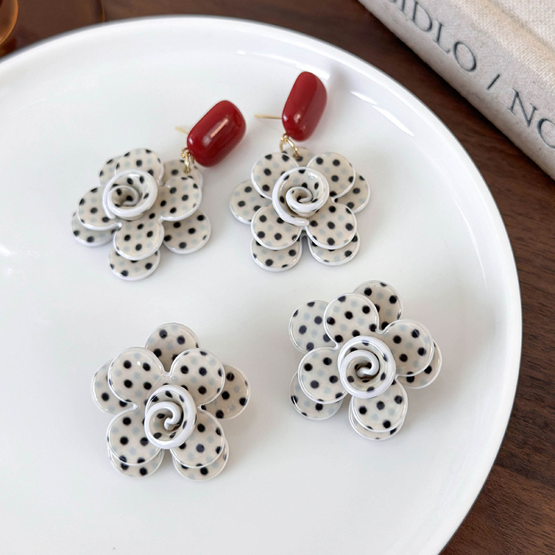 재패니즈 빈티지 이어 스터드