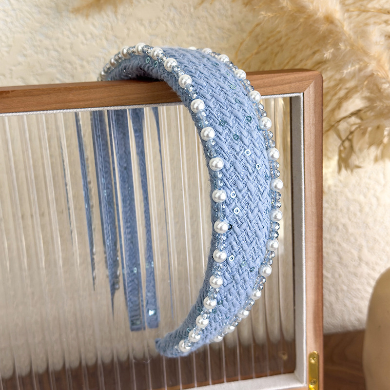 Diadema con Estampado de Rosas, Perlas y Cristales