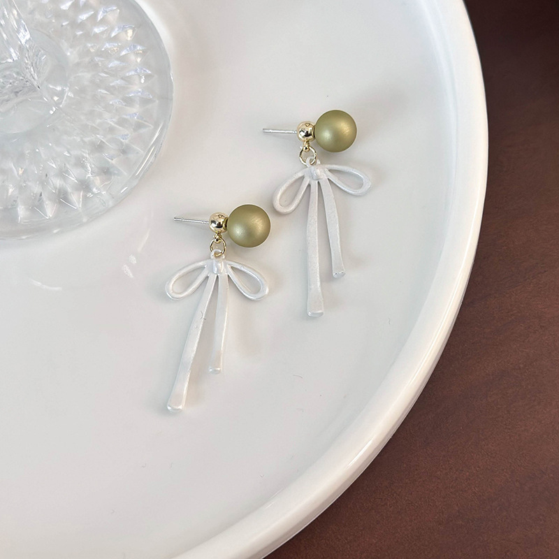 Pendientes de Perla Rosa con Lazo