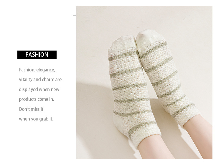 Dam Sommar Ankelsockor