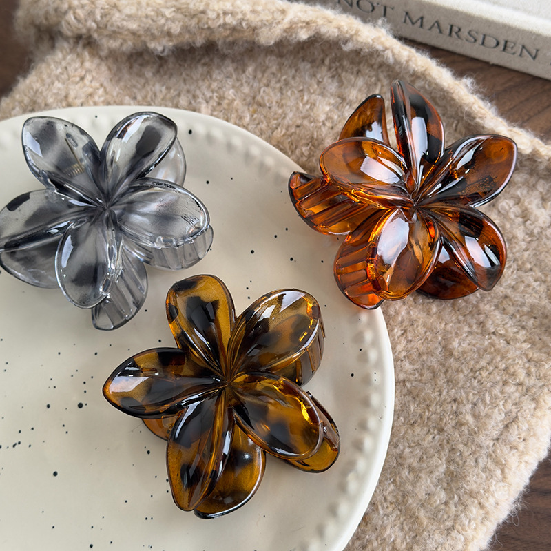 Leopardenprint Haarklammer Frangipani