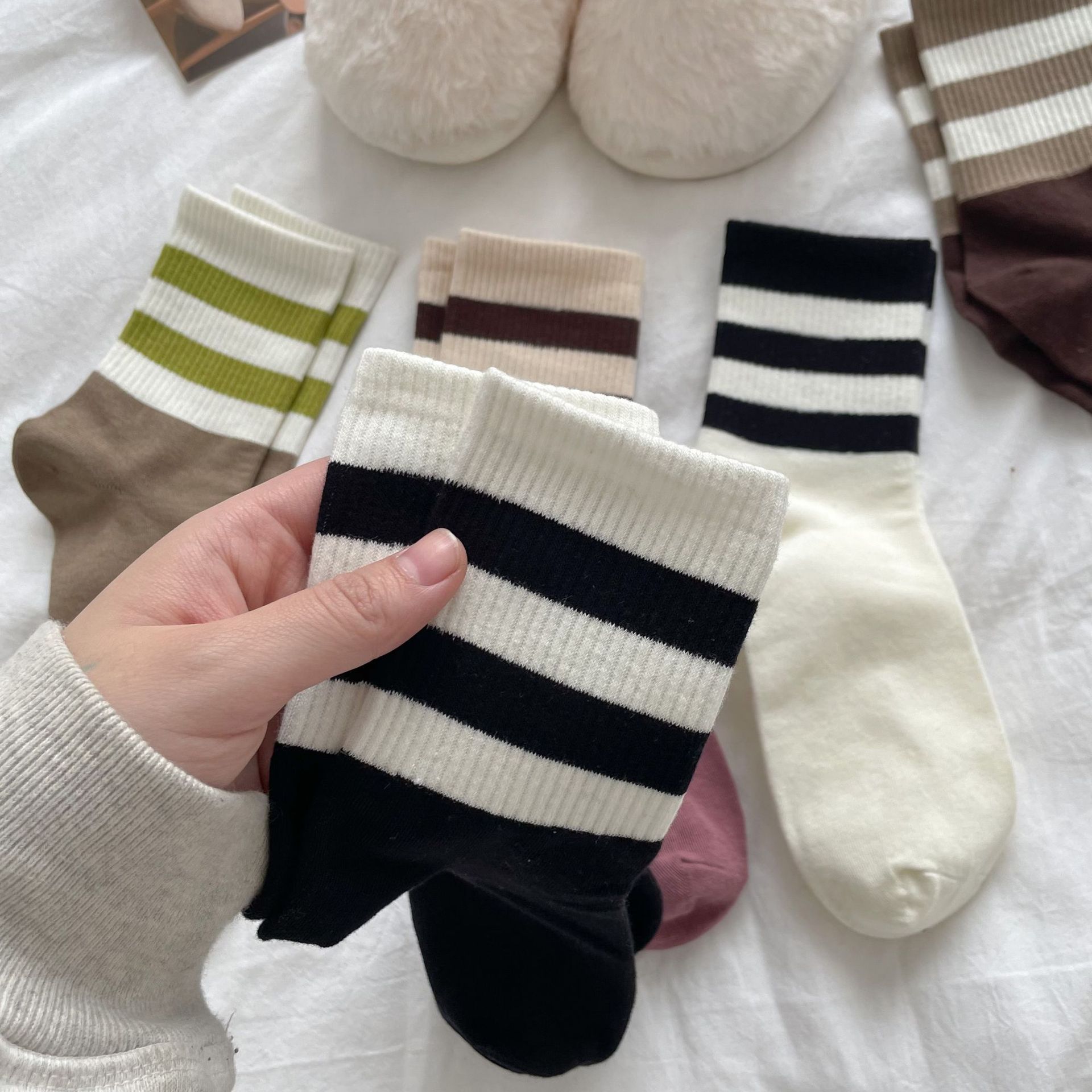 Meias Mid-Calf com Bloco de Cor para Mulheres