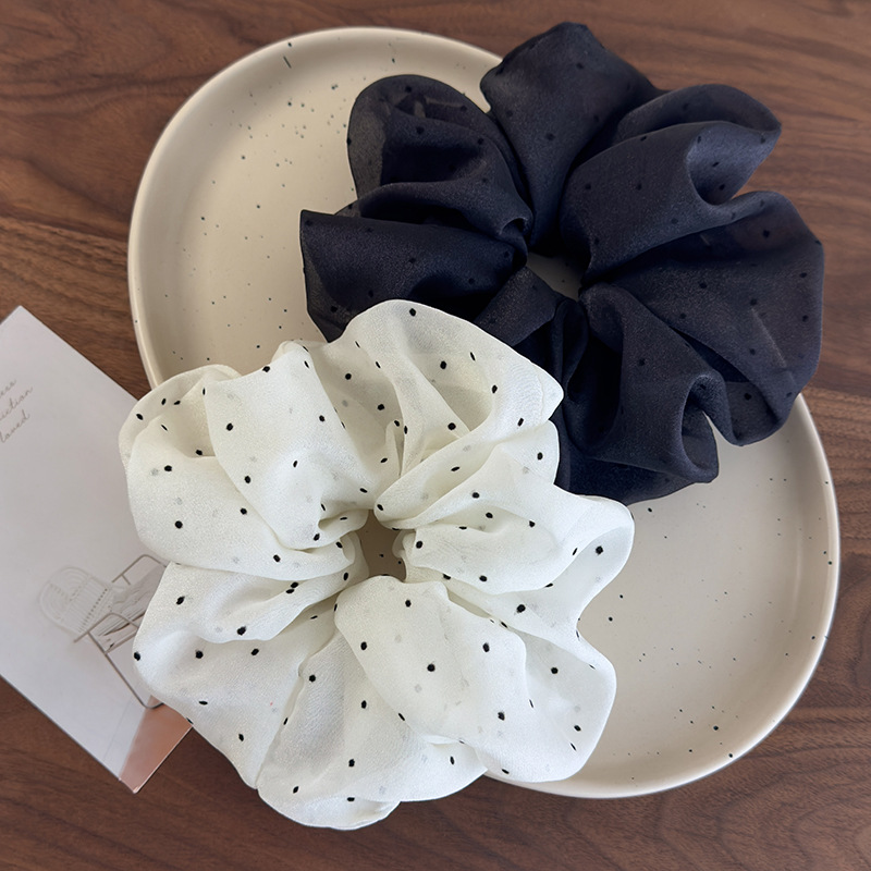 水玉ヘアスクランチー