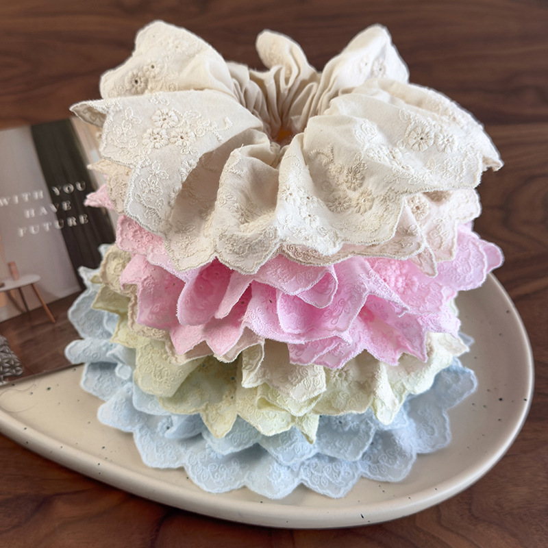 Κορδέλα Μαλλιών με Κέντημα Λουλουδιών και Δαντέλας