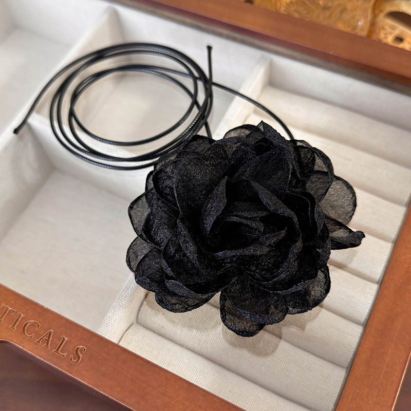 Bloemen Choker Ketting