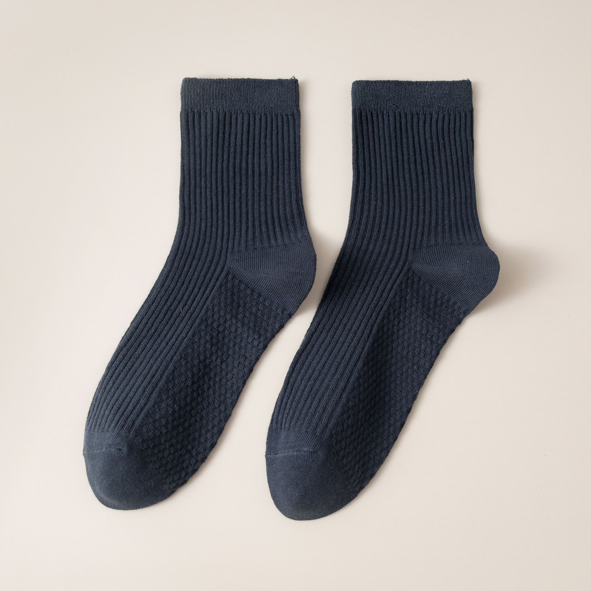 Meias Esportivas Cano Médio com Costura Dupla