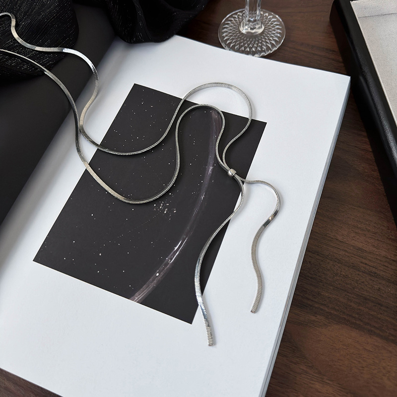 조절 가능한 롱 스네이크 체인 목걸이